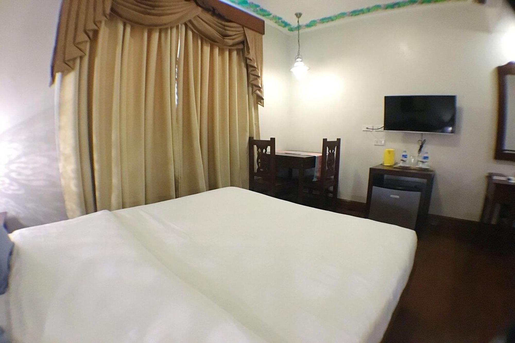 Nscc Hotel Vigan Esterno foto
