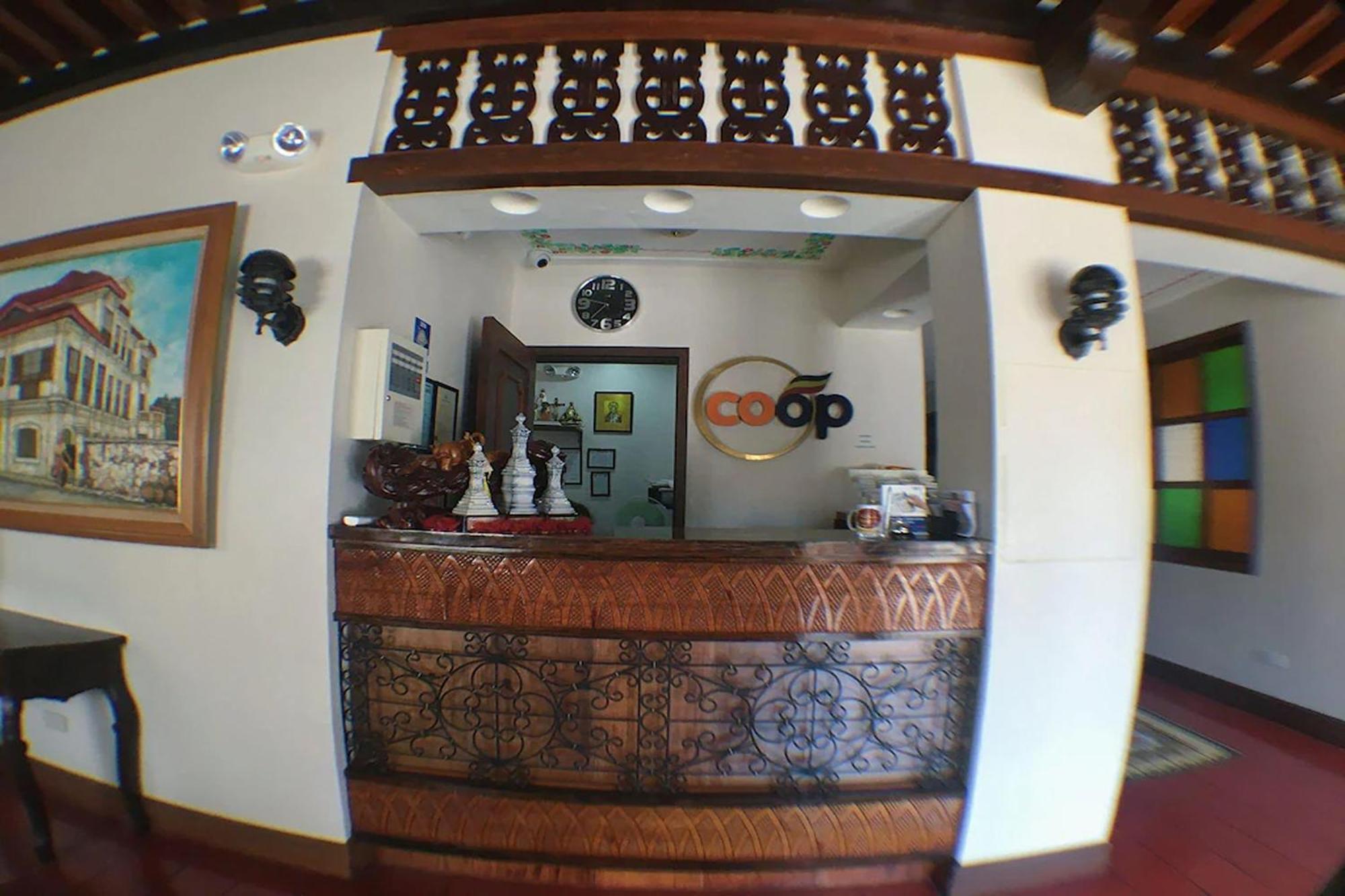 Nscc Hotel Vigan Esterno foto